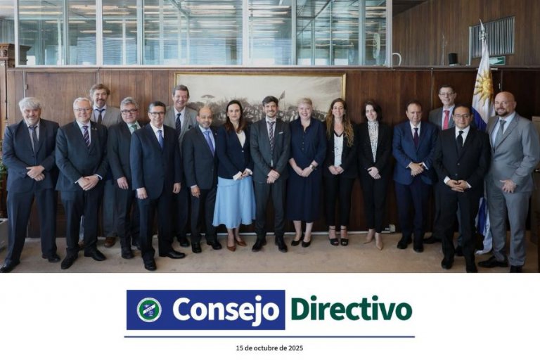 Reunión del Consejo Directivo (2025-2026) en Uruguay | Centro ...