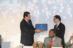 d26clausura066